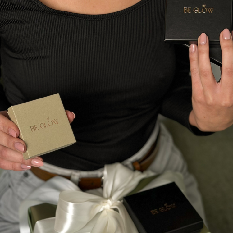 Brązowy i Beżowy Minimalistyczny Moda Posty na Instagramie (51).png