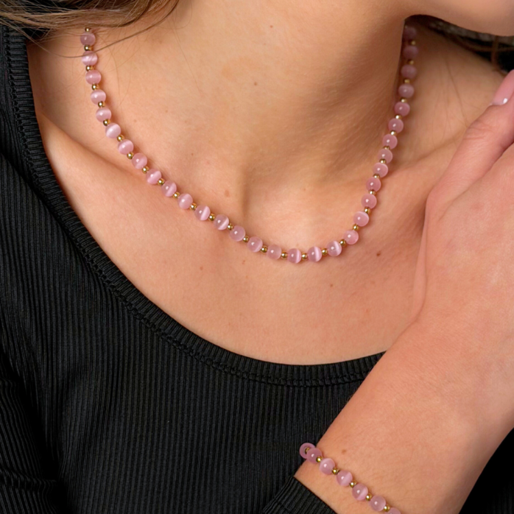 Święta życzenia kartka choinka prezent prosty złoty czarny Post na Instagram (19).png