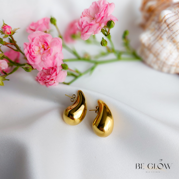 Szary Minimalistyczny Biżuteria Post na Instagram (20).png