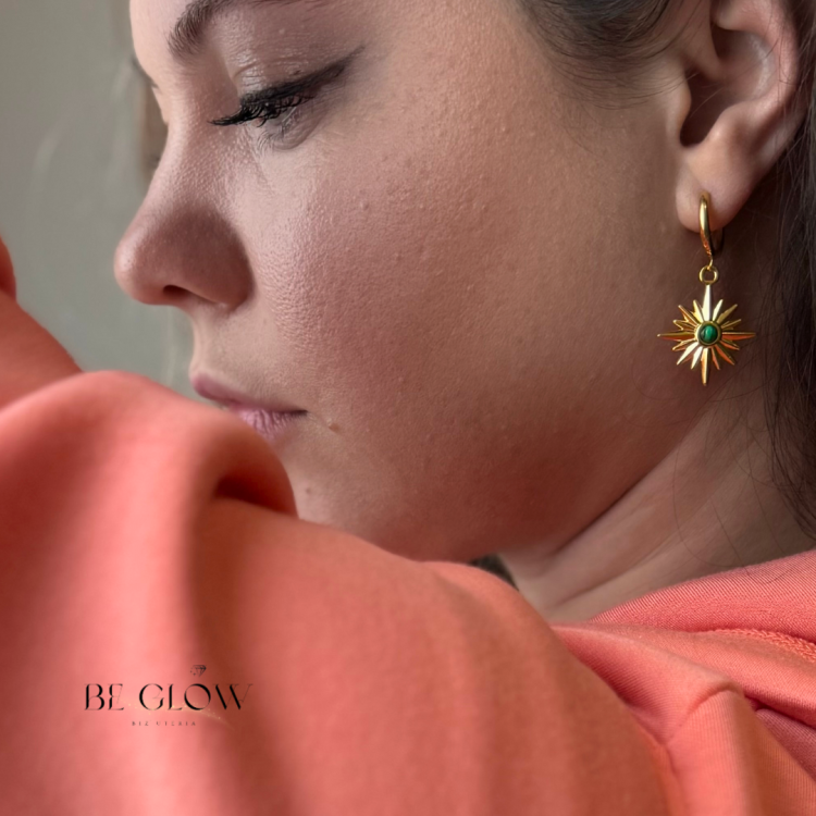 Szary Minimalistyczny Biżuteria Post na Instagram (47).png