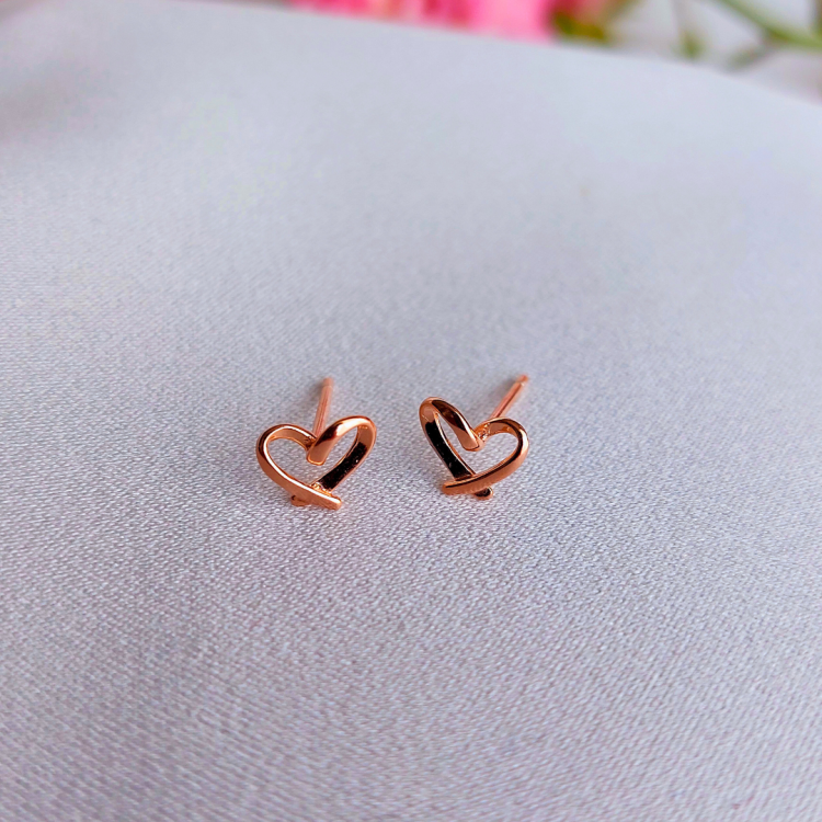 Szary Minimalistyczny Biżuteria Post na Instagram (79).png