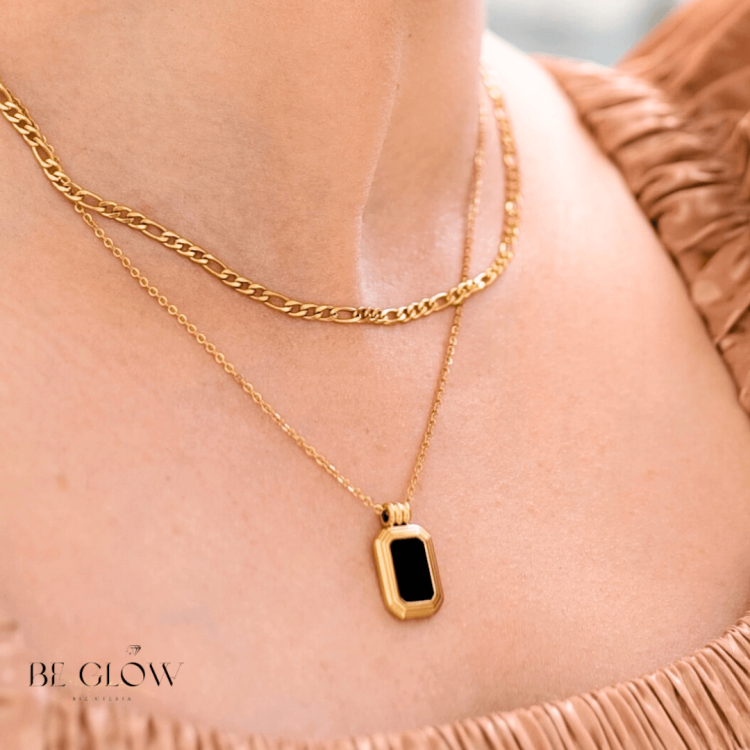 Szary Minimalistyczny Biżuteria Post na Instagram (98).png